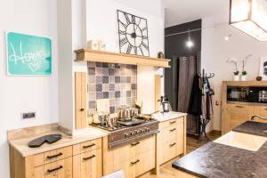 Céline VALLA - MJ HOME